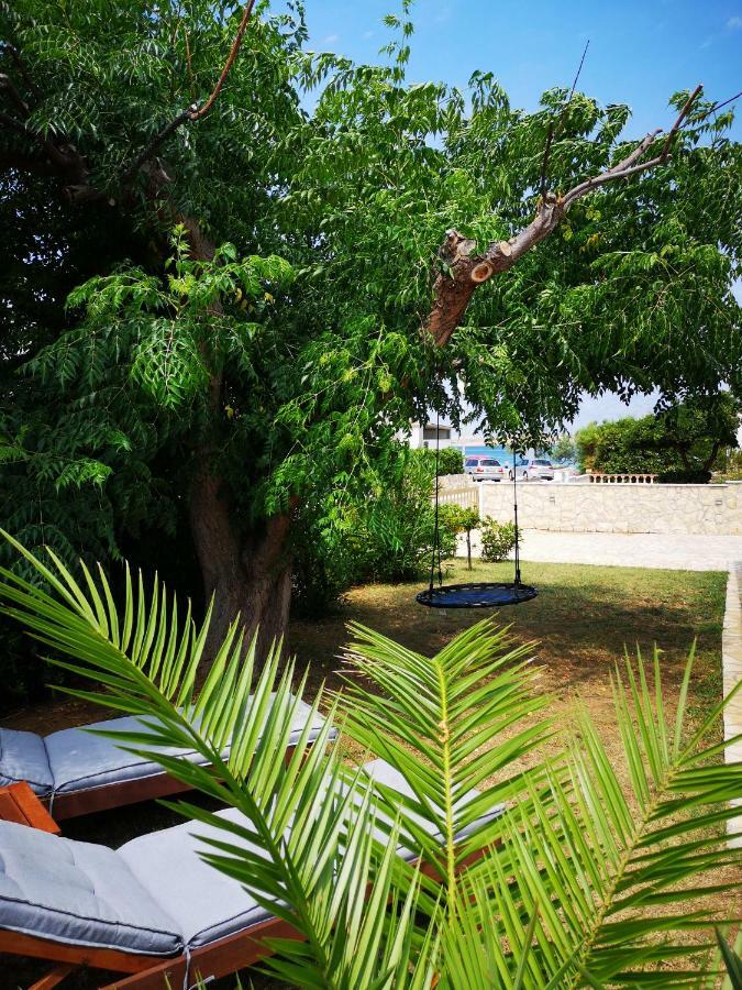 Holiday House Tara Vir Exterior foto